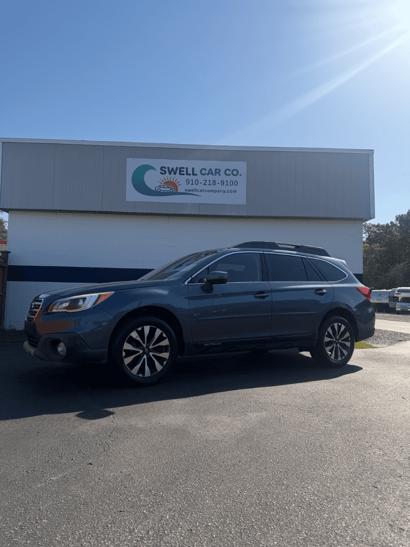 2015 Subaru Outback - Photo 1 of 14